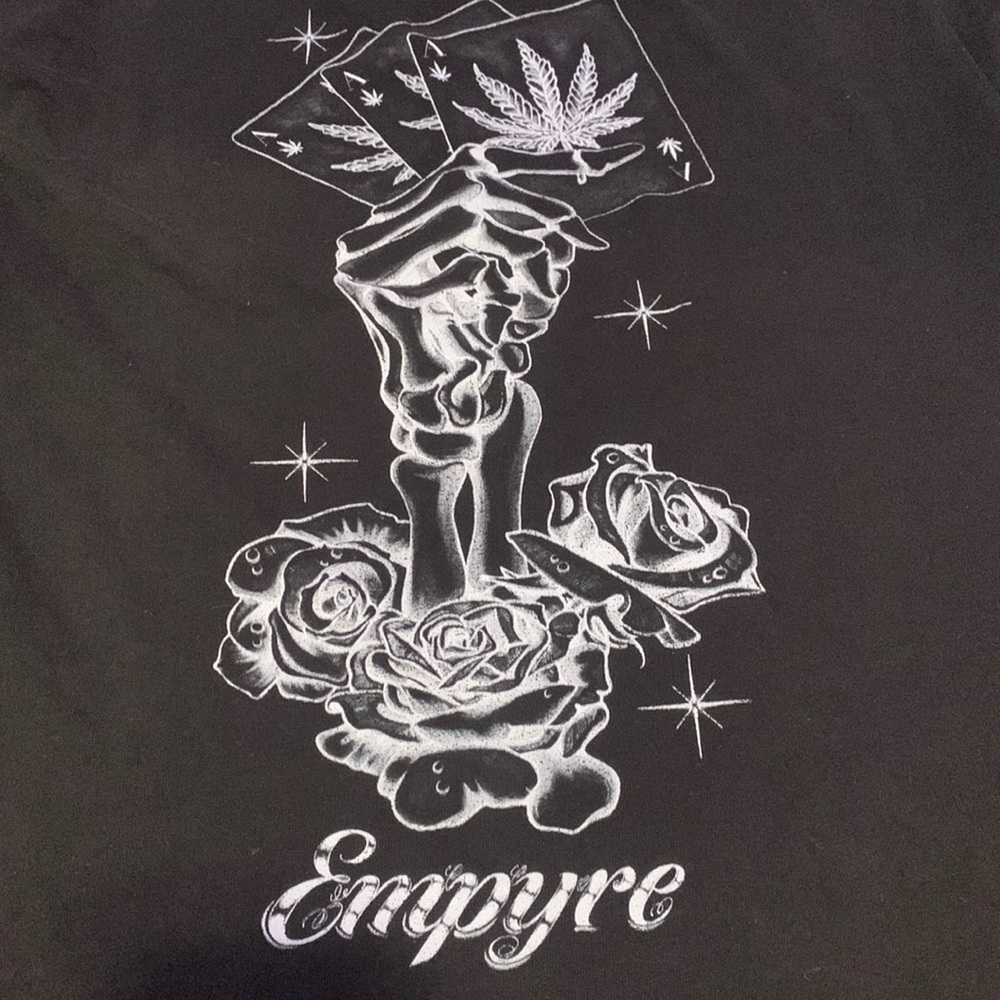 Empyre shirt size L